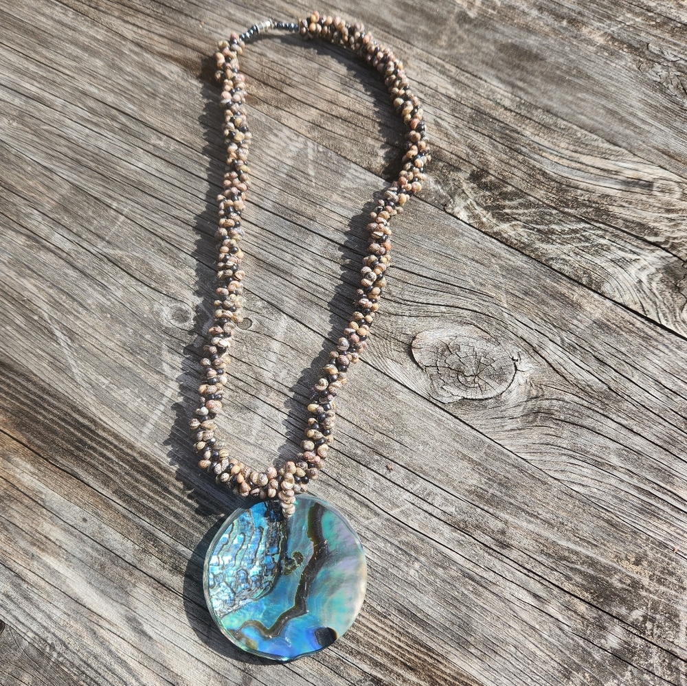Gray and Tan Stone Pendant Necklace
